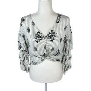 OLM White & Black Floral Top Size M